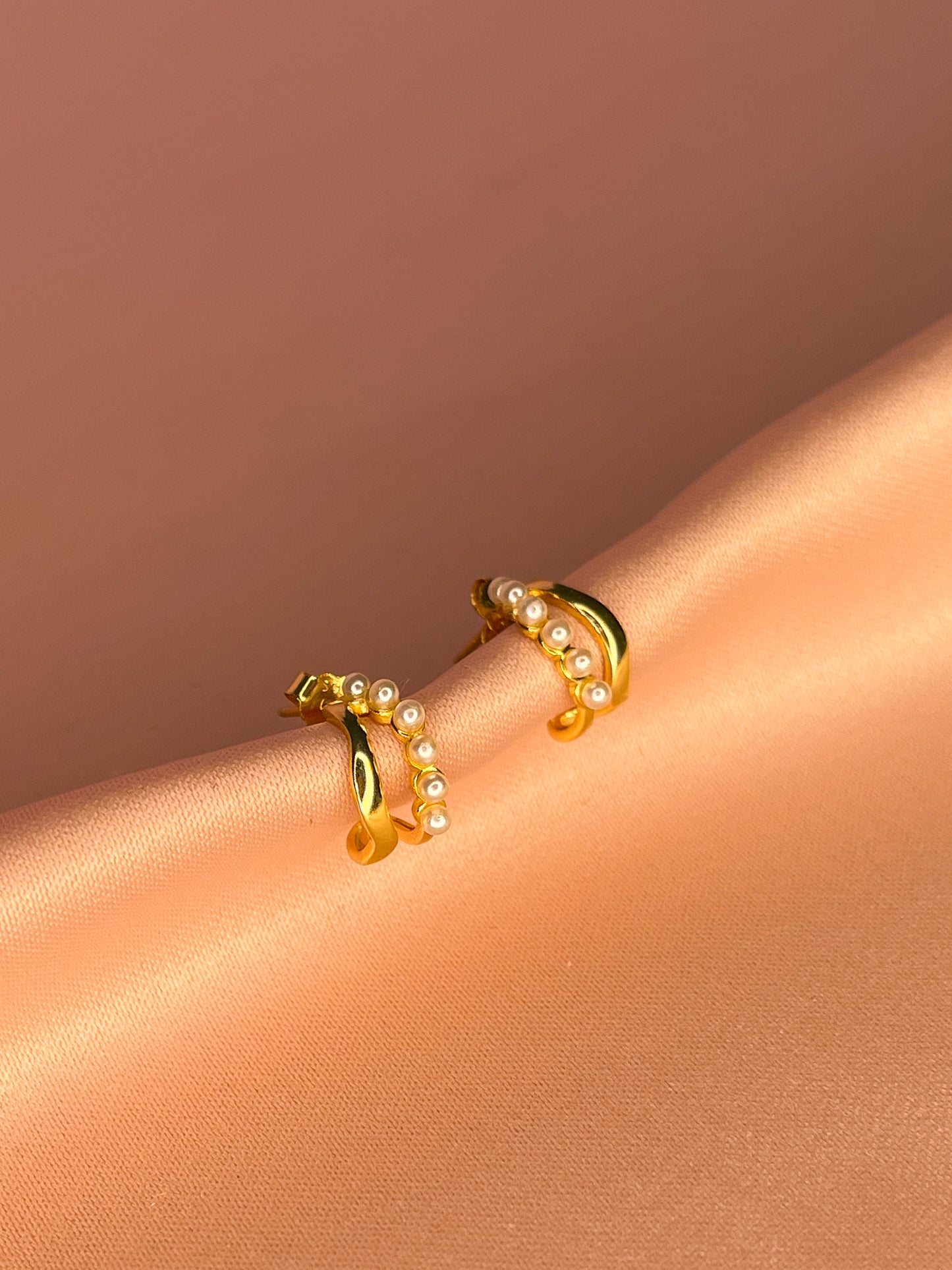 Aretes Pearls French Plata 925 bañados en oro