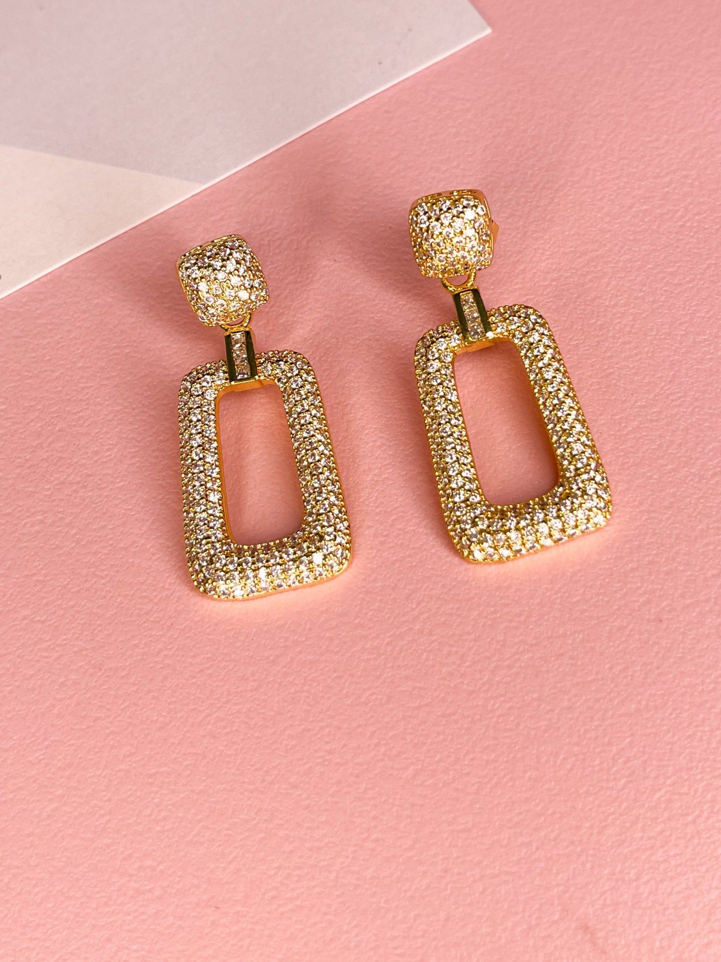Aretes Camelia